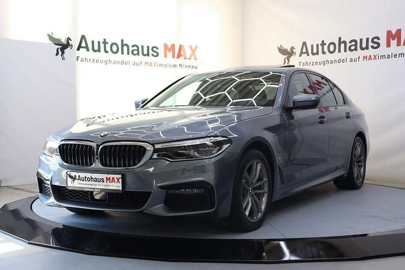 Bluestone metallic Gebraucht 2019 BMW 530e iPerformance Limousine | 29.990 € (Etwas zu teuer) - Bild 1/4