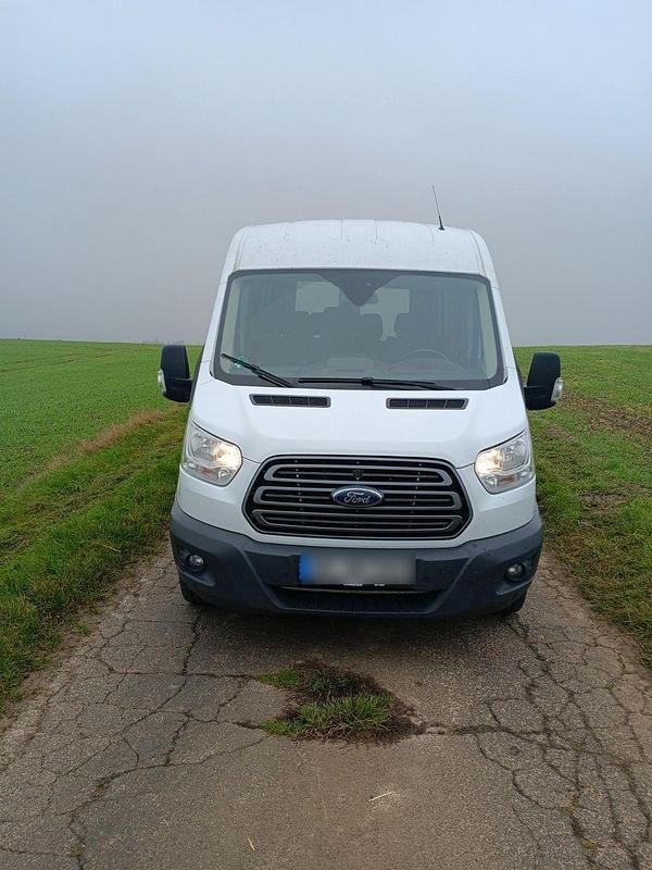 Weiß Gebraucht 2019 Ford Transit Van / Kleinbus | 12.500 € (Superpreis) - Bild 1/4