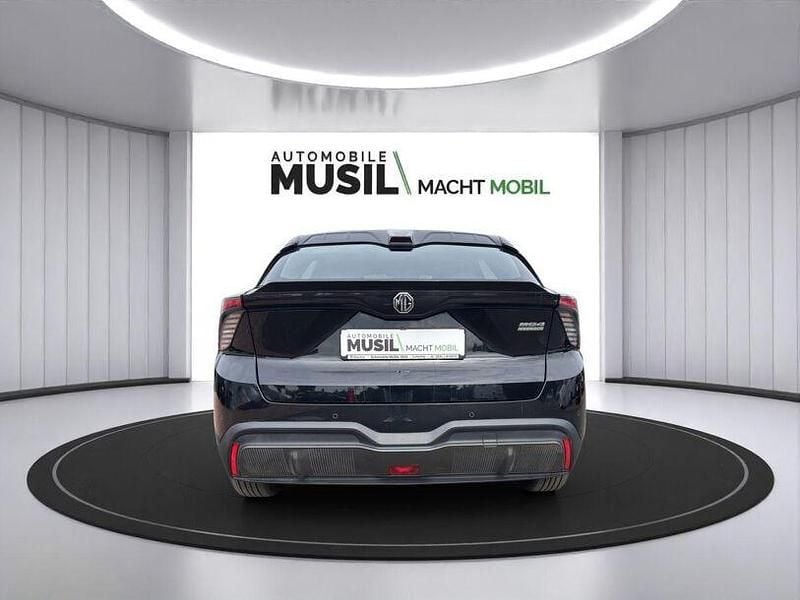 Gebraucht MG MG4 EV 125 kW (170 PS) 2022 Dover white Kleinwagen