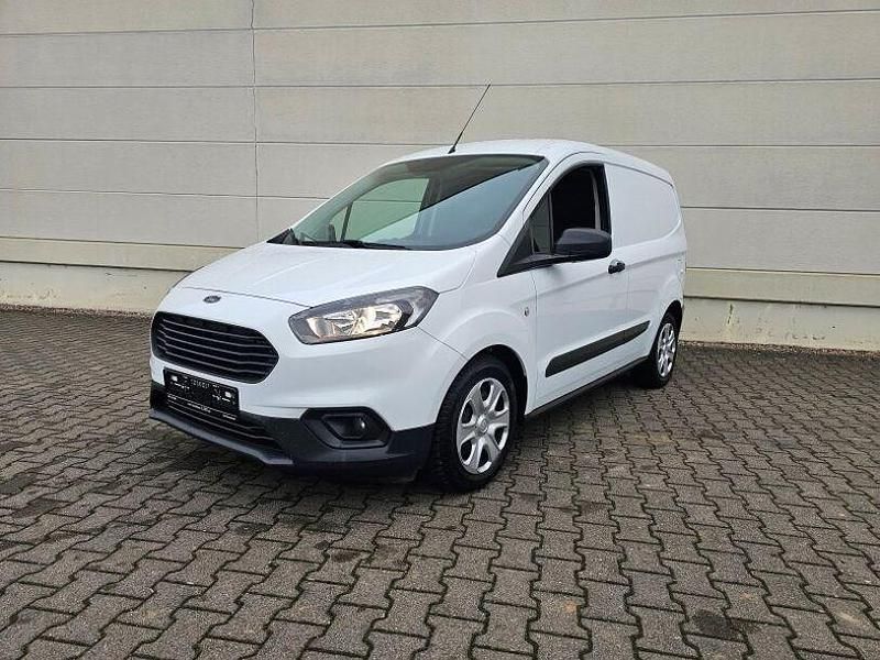 Gebraucht Ford Transit Trend 101 PS (74 kW) 2023 Frostweiß Van