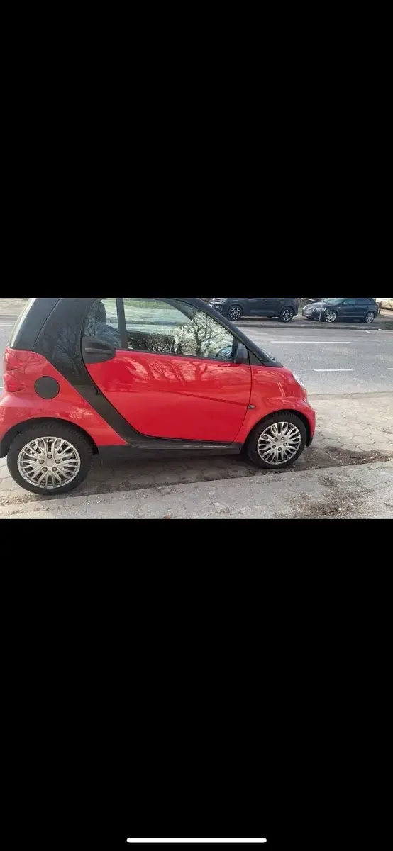 Gebraucht Smart ForTwo Coupé 61 PS (44 kW) 2009 Rot Coupé