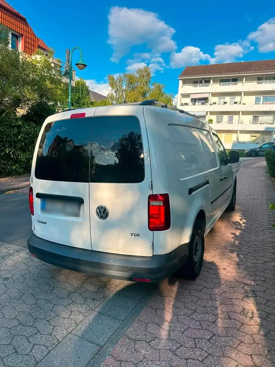 Gebraucht VW Caddy 102 PS (75 kW) 2017 Weiß Van / Kleinbus