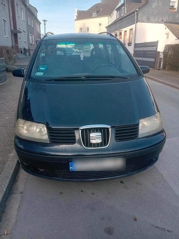 Schwarz Gebraucht 2005 Seat Alhambra Van / Kleinbus | 1.400 € (Guter Preis) - Bild 1/4