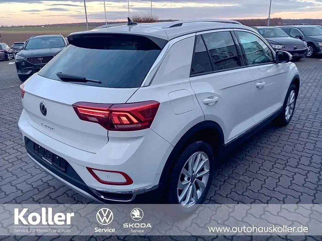 Usado VW T-Roc Pro 150 HP (110 kW) 2023 Branco SUV