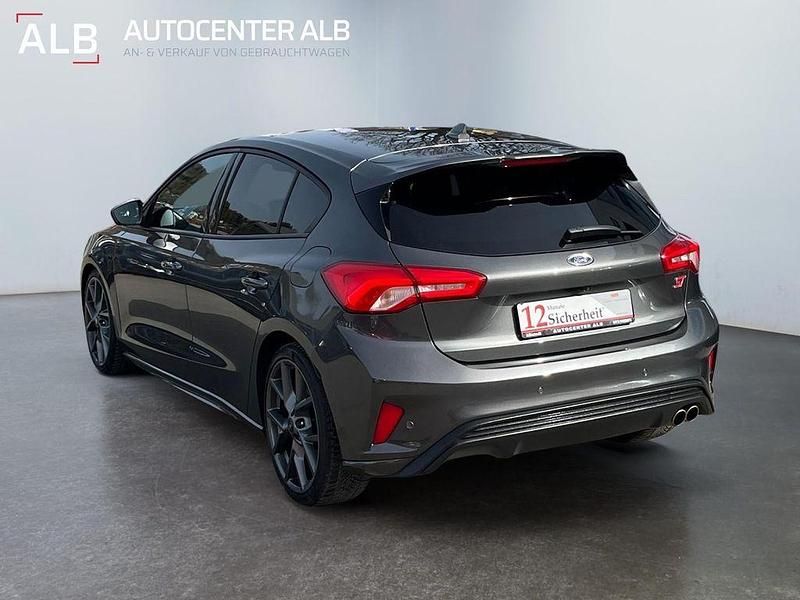 Gebraucht Ford Focus ST 190 PS (139 kW) 2020 Grau Limousine