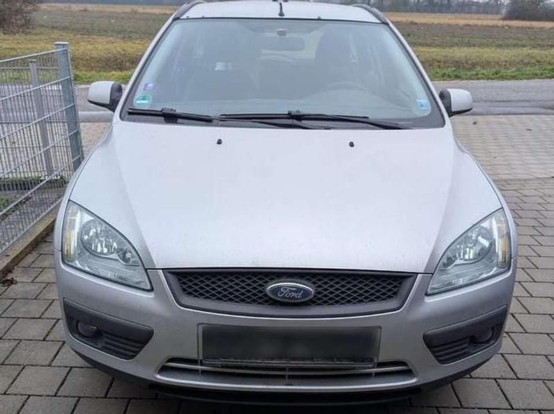 Gebraucht Ford Focus Titanium 101 PS (74 kW) 2006 Silber Kombi
