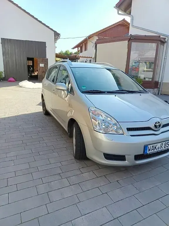 Gebraucht Toyota Corolla Verso Sol 129 PS (94 kW) 2006 Silber Van / Kleinbus