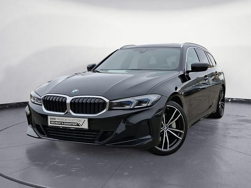 Gebraucht BMW 330 Performance 245 PS (180 kW) 2022 Schwarz Kombi