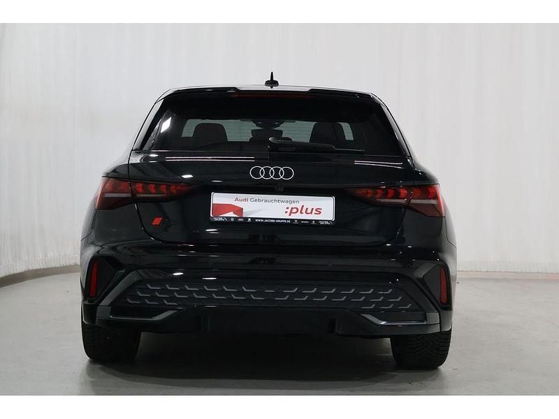 Gebraucht Audi A3 S-Line 150 PS (110 kW) 2025 Mythosschwarz metallic Limousine