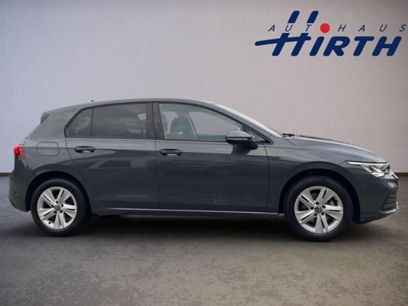 Gebraucht VW Golf VIII Life 110 PS (80 kW) 2021