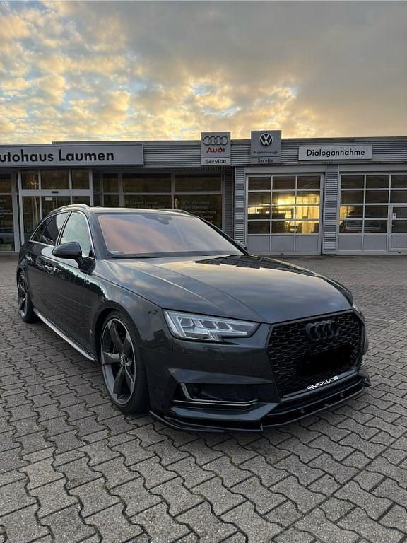 Grau Gebraucht 2017 Audi A4 Ambiente Kombi | 22.799 € (Fairer Preis) - Bild 1/4