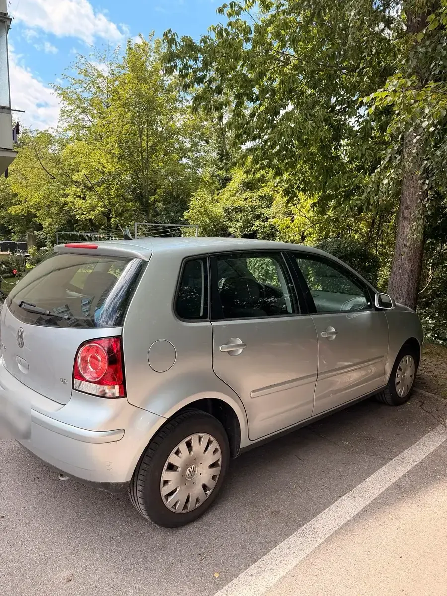 Gebraucht VW Polo 80 PS (58 kW) 2006 Silber Kleinwagen