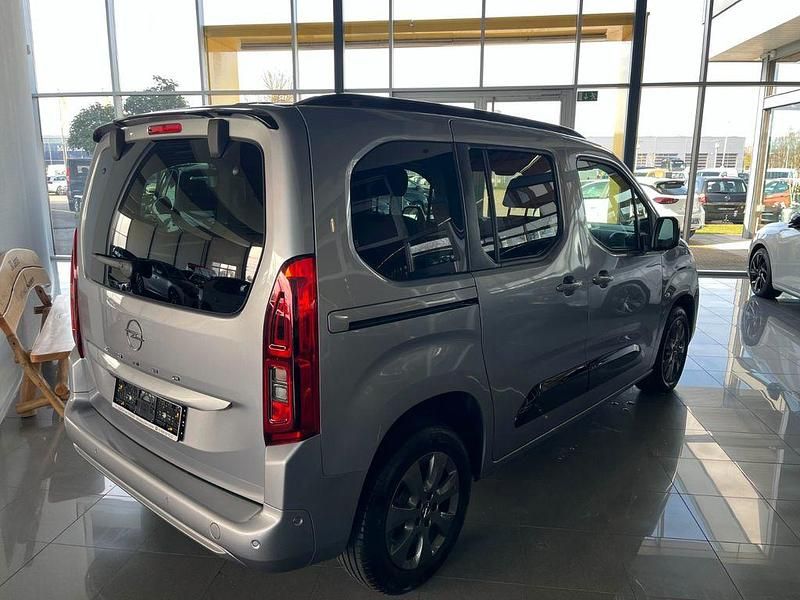 Gebraucht Opel Combo Life 131 PS (96 kW) 2024 Grau Van / Kleinbus