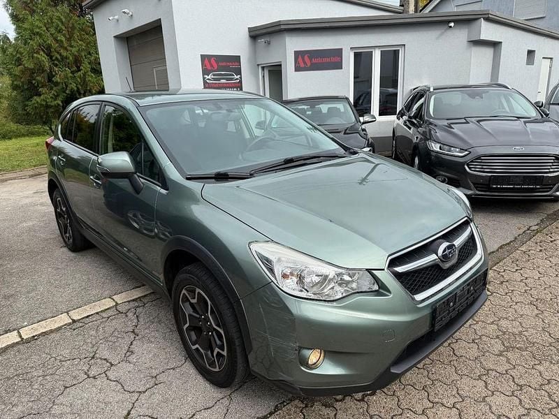 Grün Gebraucht 2015 Subaru XV Comfort SUV | 5.990 € (Guter Preis) - Bild 1/4