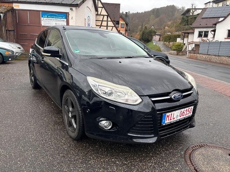 Gebraucht Ford Focus Titanium 150 PS (110 kW) 2012 Schwarz Limousine
