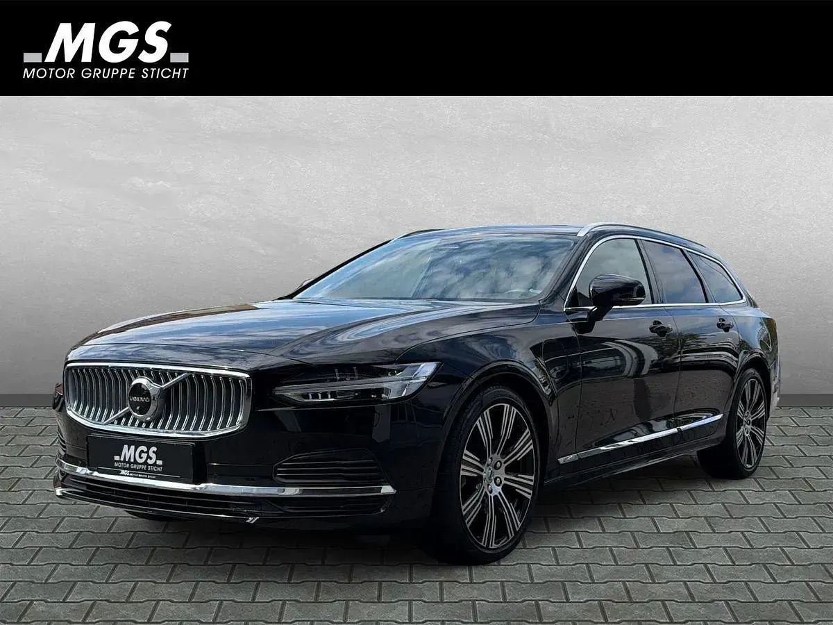 Używany Volvo V90 Ultimate 310 KM (228 kW) 2022 Kombi