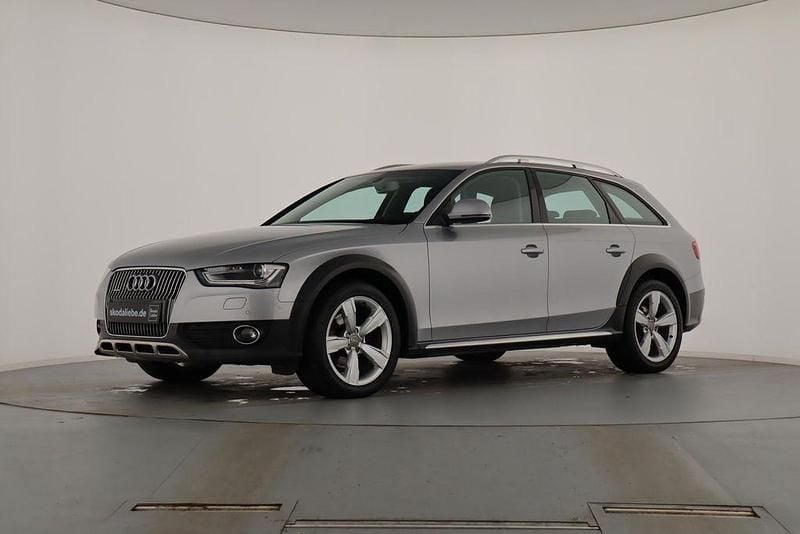 Florettsilber metallic Gebraucht 2015 Audi A4 Allroad Ambiente Kombi | 12.889 € (Guter Preis) - Bild 1/4
