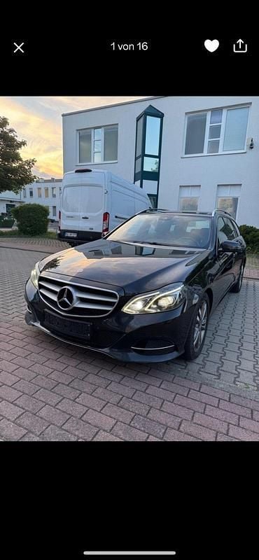Schwarz Gebraucht 2015 Mercedes 220 Kombi | 9.000 € - Bild 1/2