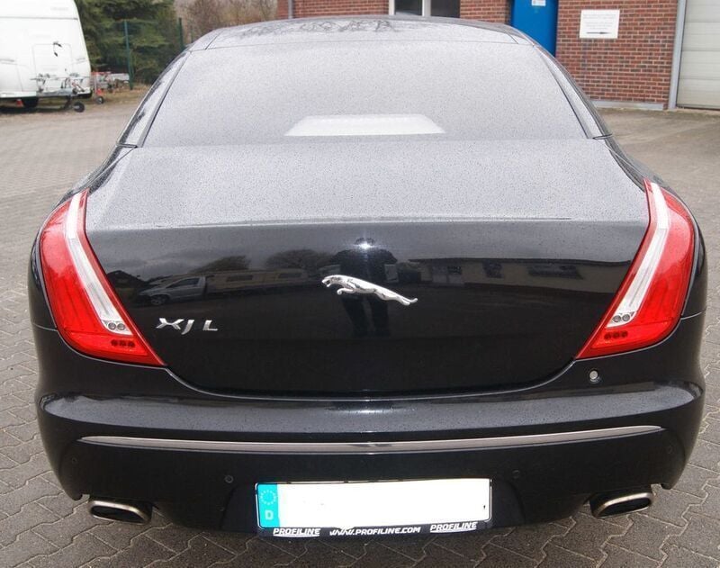 Gebraucht Jaguar XJL 300 PS (220 kW) 2010 Schwarz Limousine