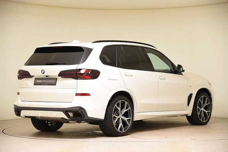 Gebraucht BMW X5 M Sport 286 PS (210 kW) 2024 Weiß SUV