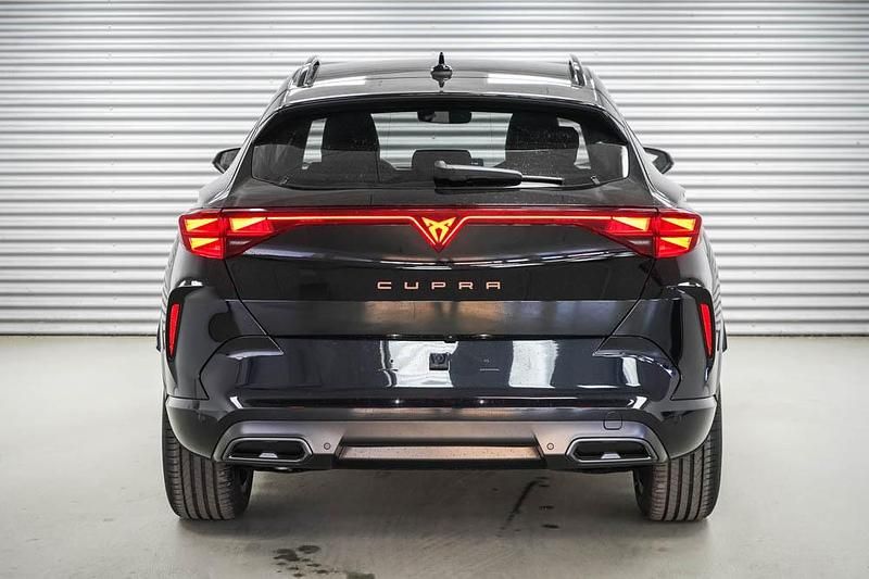 Nowe Cupra Formentor 150 KM (110 kW) 2026 Czarny SUV