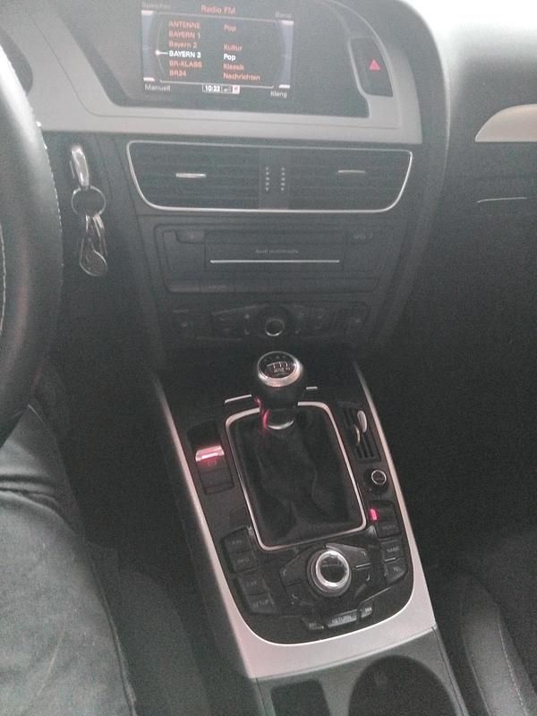 Gebraucht Audi A4 160 PS (117 kW) 2010 Schwarz Kombi