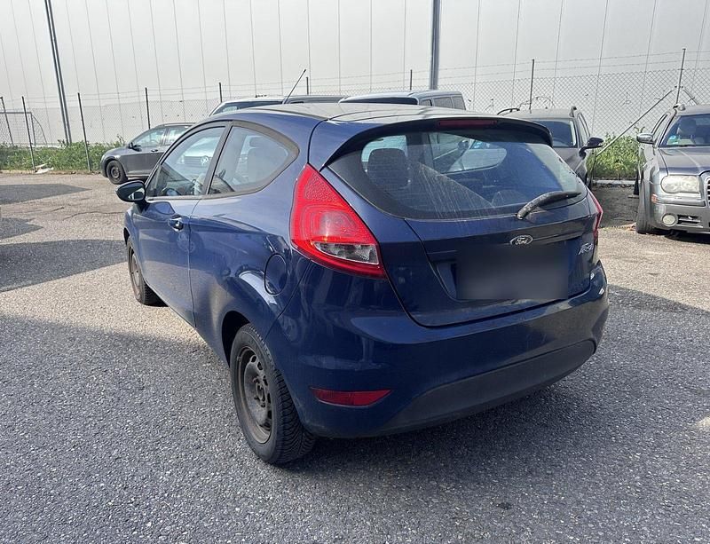 Gebraucht Ford Fiesta 60 PS (44 kW) 2009 Blau Kleinwagen