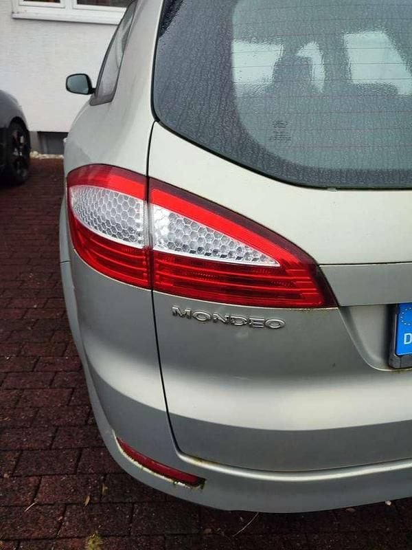 Gebraucht Ford Mondeo Trend 110 PS (80 kW) 2009 Kombi