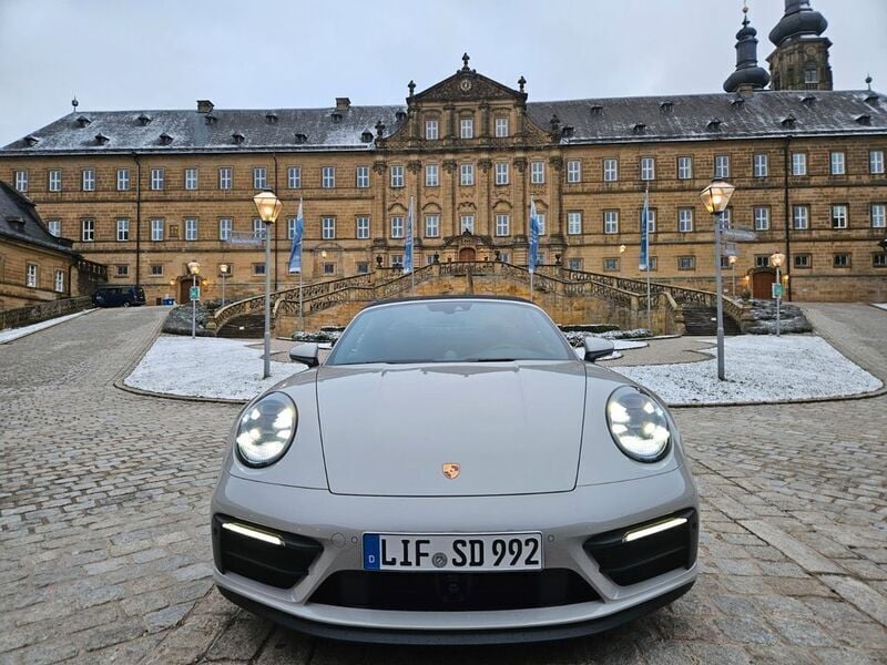 Gebraucht 2022 Porsche 911 Targa 4 Cabrio | 163.911 € (Guter Preis) - Bild 1/4