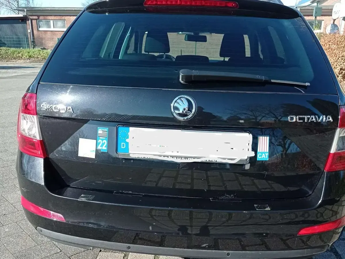 Gebraucht Skoda Octavia 150 PS (110 kW) 2016 Schwarz Kombi