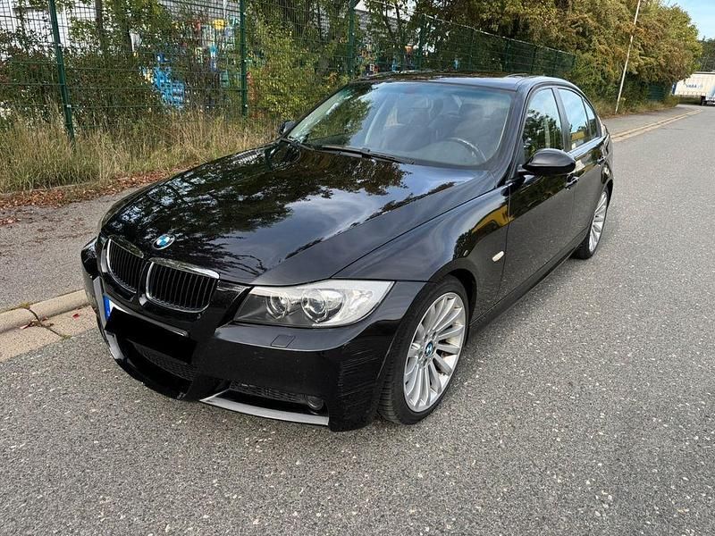 Schwarz Gebraucht 2006 BMW 320 M Sport Limousine | 6.450 € (Guter Preis) - Bild 1/4