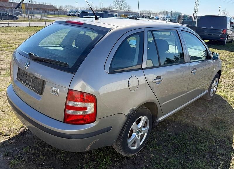 Gebraucht Skoda Fabia Cool Edition 80 PS (58 kW) 2006 Beige Kombi