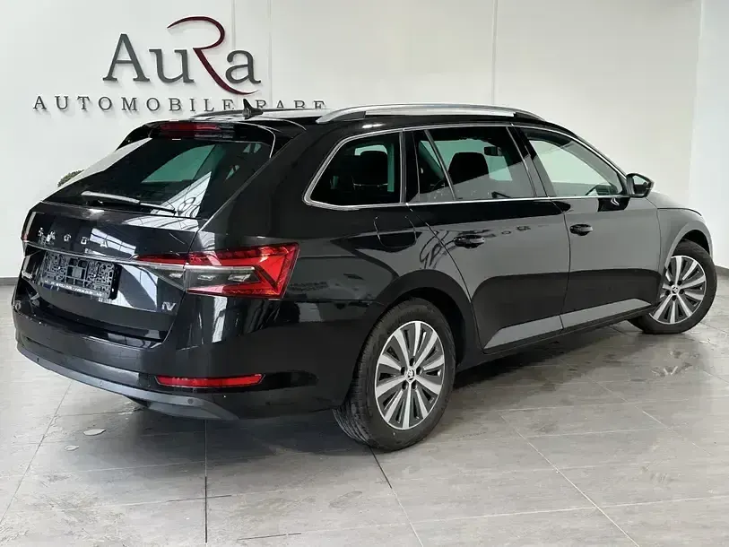 Gebraucht Skoda Superb Style 218 PS (160 kW) 2020 Blackmagic Kombi