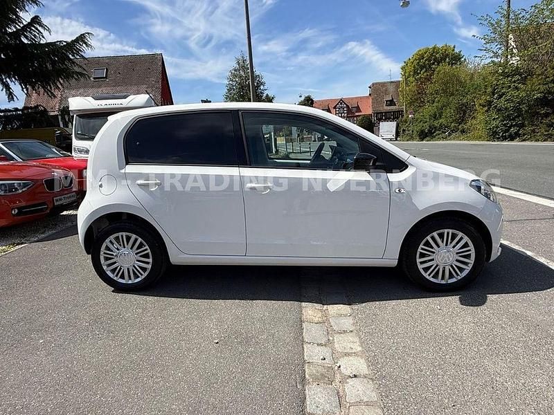 Gebraucht VW up! 75 PS (55 kW) 2014 Weiß Kleinwagen