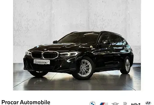 Używany BMW 320 Shadowline 184 KM (135 kW) 2023 Czarny Kombi
