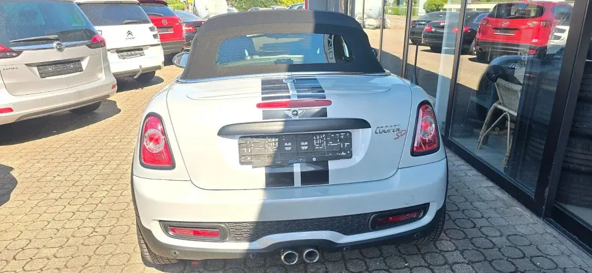 Gebraucht Mini Cooper SD Cabriolet 143 PS (105 kW) 2013 Silber Cabrio