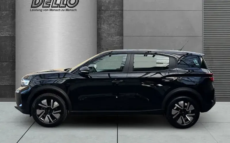 Neu Opel Frontera Edition 83 kW (113 PS) 2026 Schwarz SUV