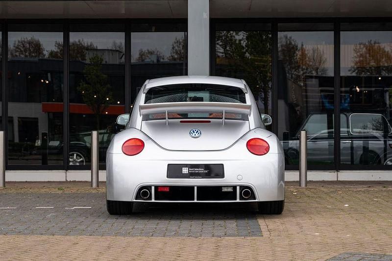 Second-hand VW Beetle 224 CP (164 kW) 2002 Argintiu