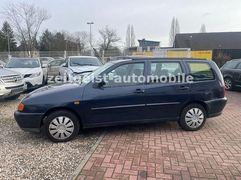 Gebraucht VW Polo 75 PS (55 kW) 1999 Blau Kombi