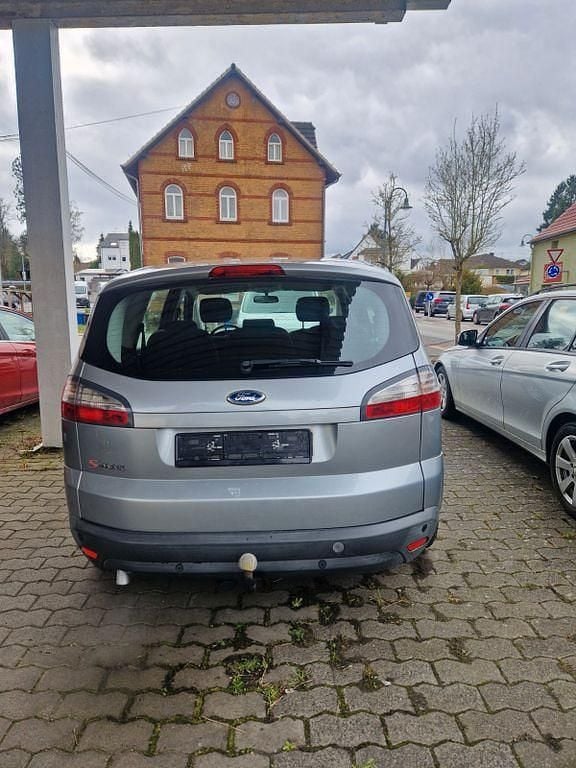 Gebraucht Ford S-MAX Titanium 145 PS (106 kW) 2006 Silber Van / Kleinbus