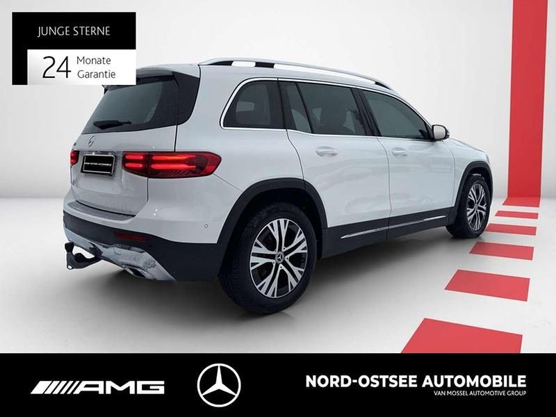 Gebraucht Mercedes GLB200 Progressive 150 PS (110 kW) 2025 Unilack polarweiß SUV