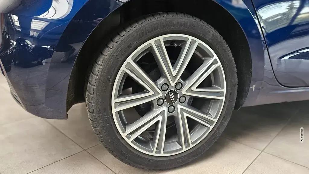 Gebraucht Audi A1 Sportback Advanced Plus 95 PS (69 kW) 2023 Blau metallic Kleinwagen