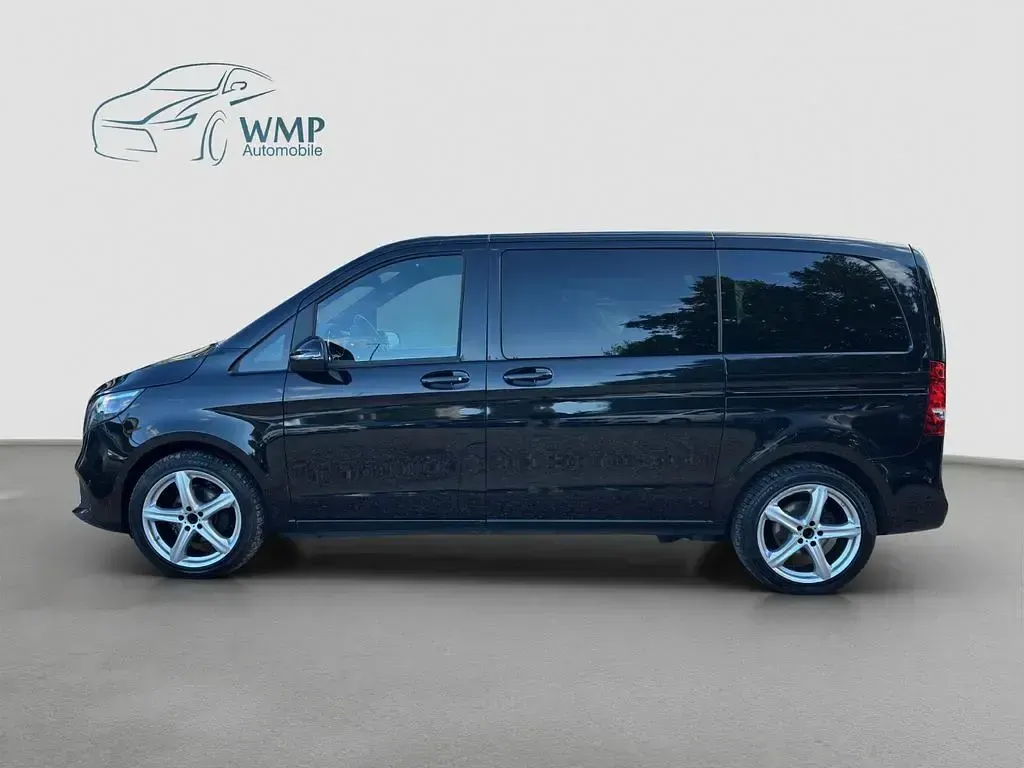 Gebraucht Mercedes V220 163 PS (119 kW) 2022 Schwarz Van / Kleinbus