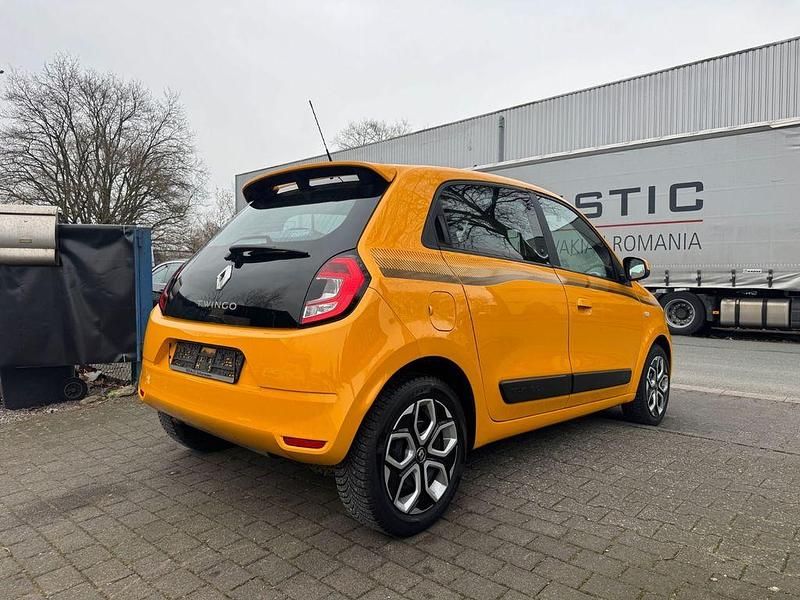 Gebraucht Renault Twingo Signature 73 PS (53 kW) 2020 Kleinwagen