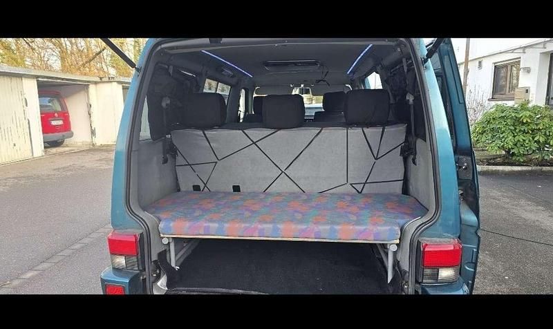 Gebraucht VW Multivan 110 PS (80 kW) 1993 Grün Van