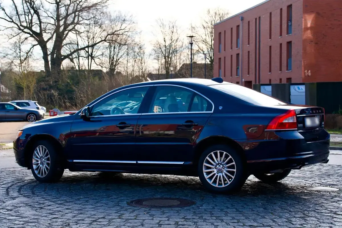 Gebraucht Volvo S80 Executive 305 PS (224 kW) 2012 Blau Limousine