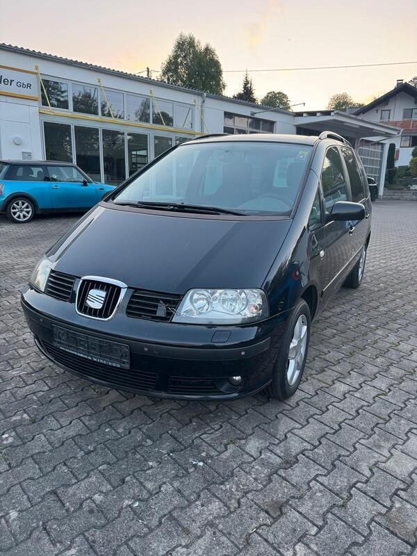 Schwarz Gebraucht 2008 Seat Alhambra Van / Kleinbus | 2.350 € (Guter Preis) - Bild 1/4