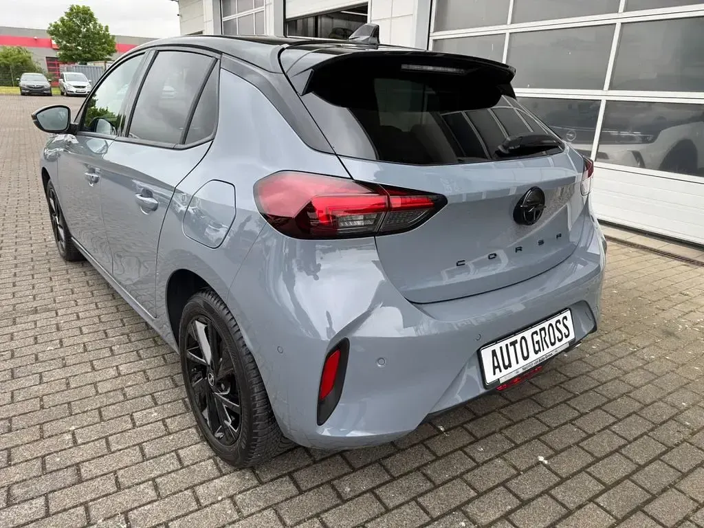 Gebraucht Opel Corsa 101 PS (74 kW) 2024 Grau Kleinwagen