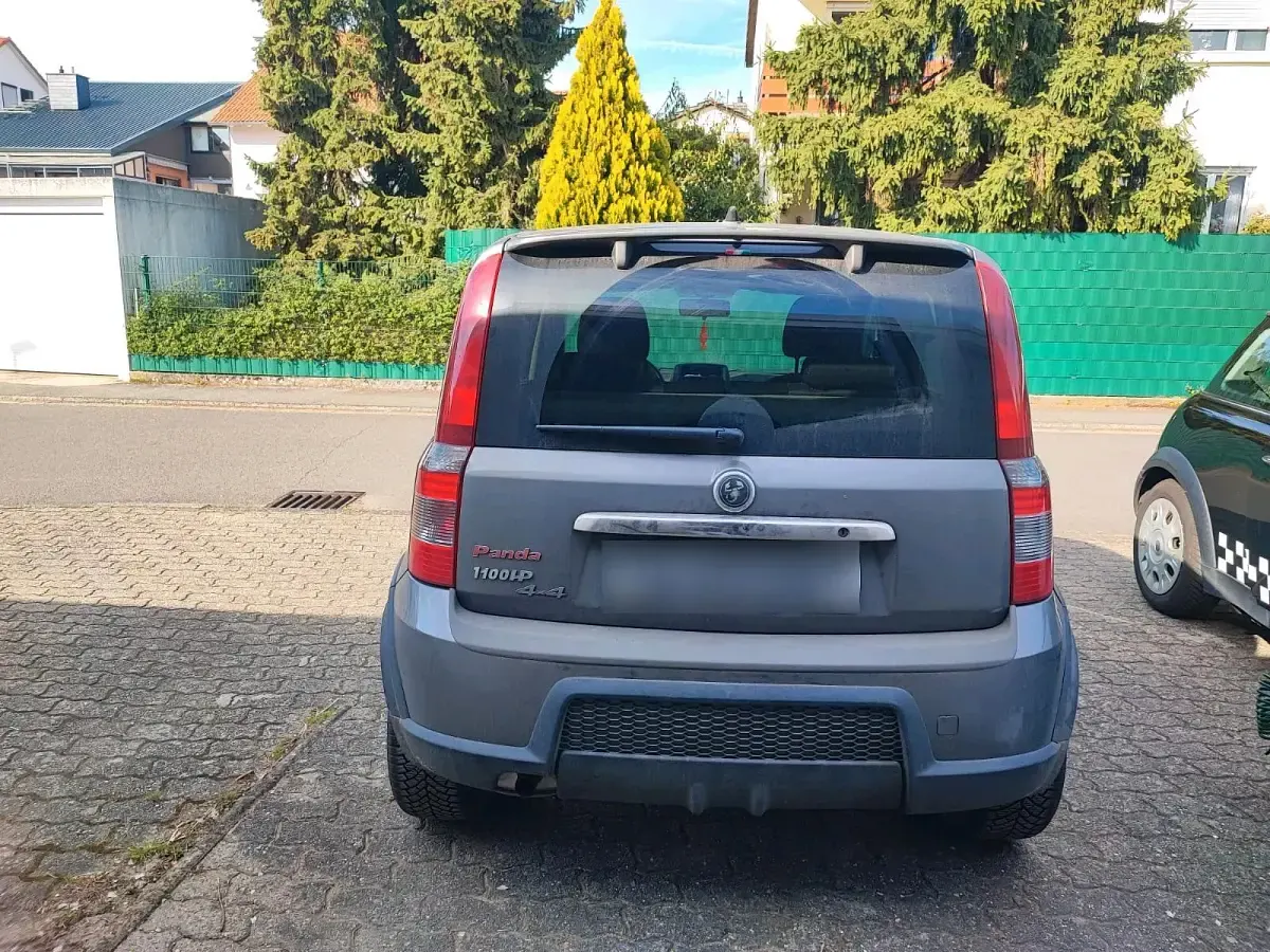 Gebraucht Fiat Panda 100 PS (73 kW) 2006 Grau Kleinwagen