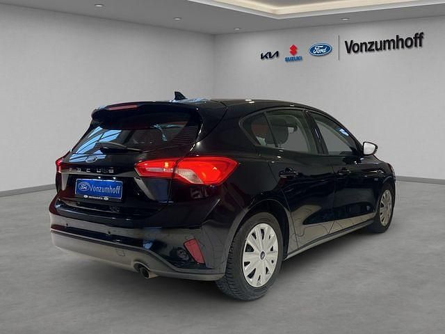 Gebraucht Ford Focus Trend 86 PS (63 kW) 2018 Shadow black (mica) Limousine